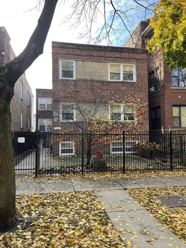 1727 W North Shore AVE #1F, Chicago, IL 60626