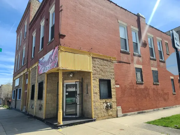 935 E 75th ST, Chicago, IL 60619