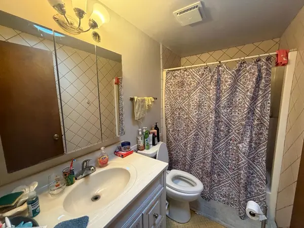 1923 N Jackson ST, Waukegan, IL 60087