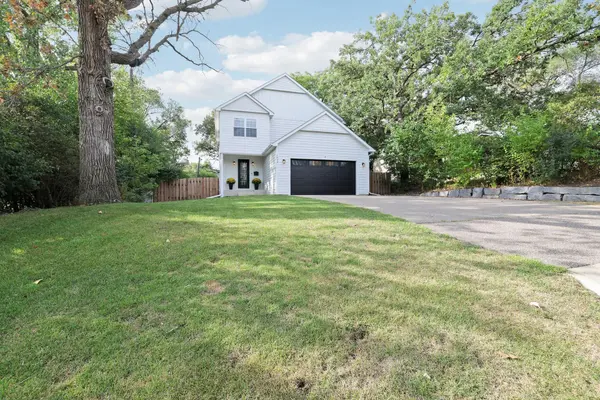 1430 Division ST, Hopkins, MN 55343