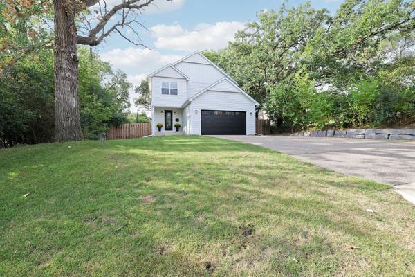 1430 Division ST, Hopkins, MN 55343