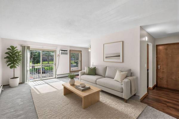 921 11th AVE S #5, Hopkins, MN 55343