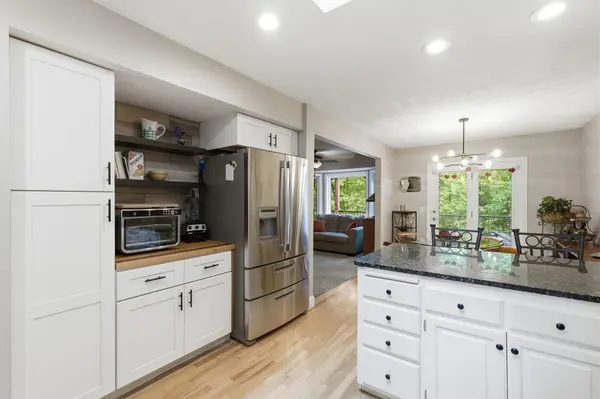 3676 Widgeon WAY, Eagan, MN 55123