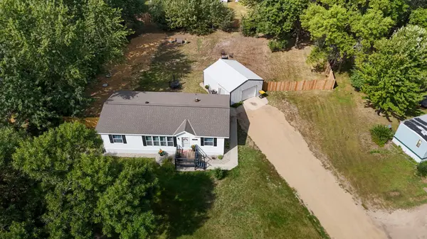 19394 63rd ST NE, New London, MN 56273