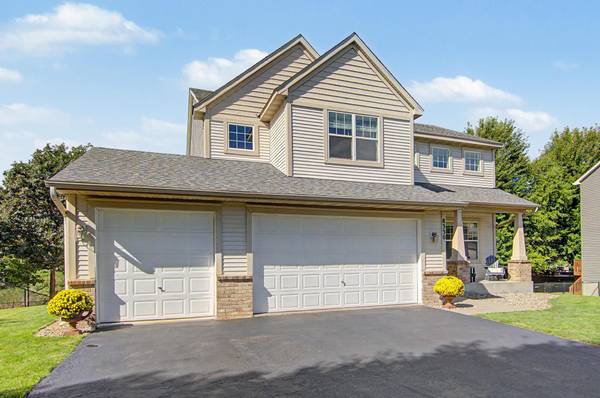 8330 Chestnut CT, Victoria, MN 55386