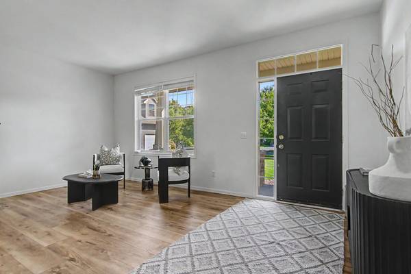 8330 Chestnut CT, Victoria, MN 55386