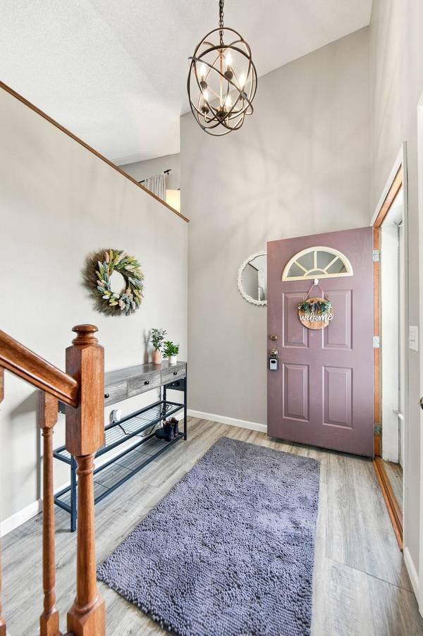 577 Kendall DR, Hastings, MN 55033