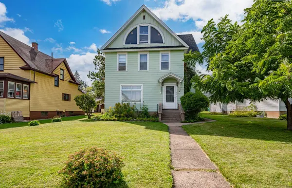213 Sadie ST, Marble, MN 55764