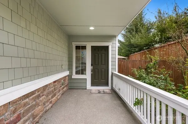 3931 177th ST SE, Bothell, WA 98012