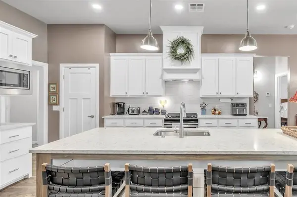 2005 Aminas WAY, Yukon, OK 73099