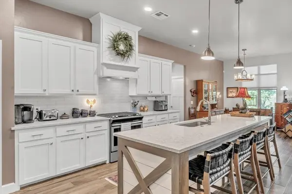 2005 Aminas WAY, Yukon, OK 73099