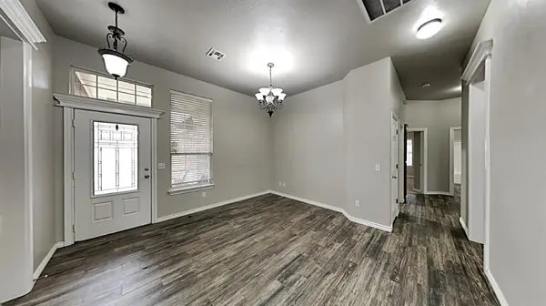 11733 Cherry Point LN, Yukon, OK 73099