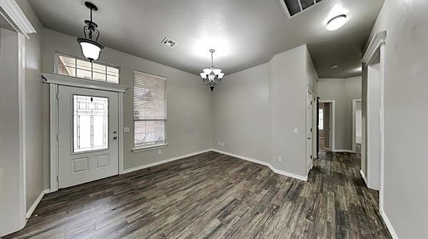 11733 Cherry Point LN, Yukon, OK 73099
