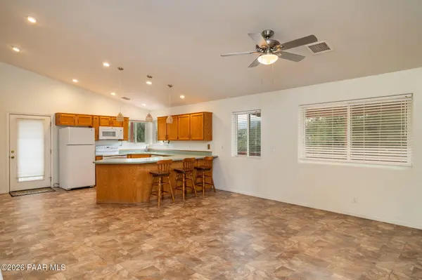 976 N Latigo LN, Dewey-humboldt, AZ 86327