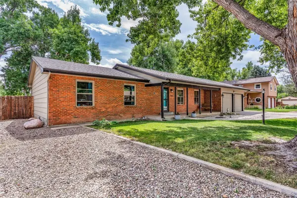 1304 Flora DR, Canon City, CO 81212