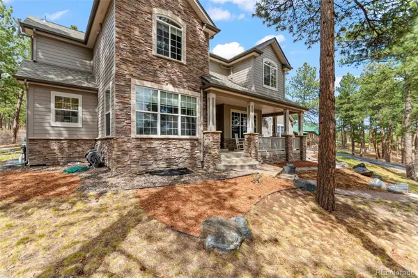 1767 Cinnamon RD, Larkspur, CO 80118
