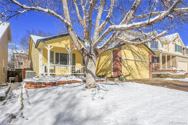 14165 W Warren CIR, Lakewood, CO 80228
