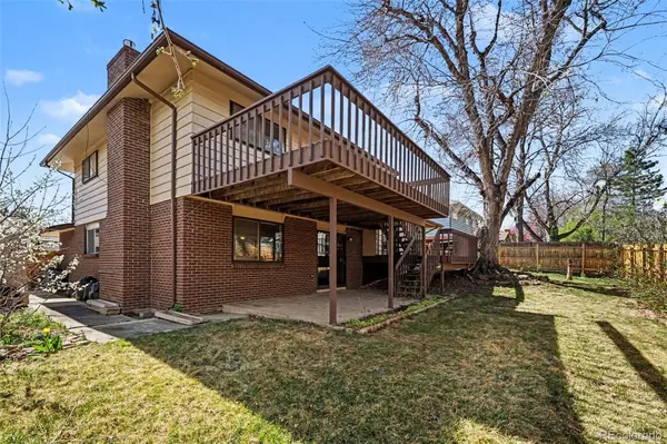 9755 W Iowa DR, Lakewood, CO 80232