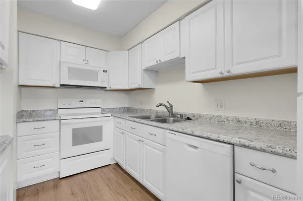 7110 S Gaylord ST #M3, Centennial, CO 80122