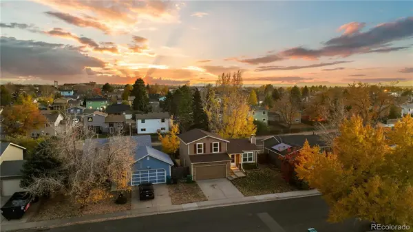 19722 E Oxford DR, Aurora, CO 80013