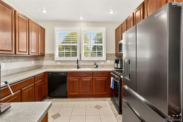 8886 Tappy Toorie CIR, Highlands Ranch, CO 80129