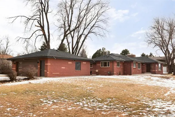 2042 Salisbury CT, Lafayette, CO 80026