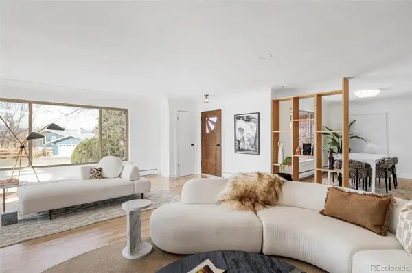 2042 Salisbury CT, Lafayette, CO 80026