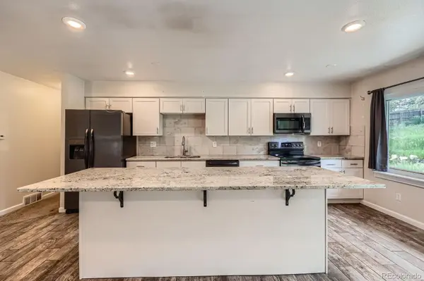 679 S Pearl ST, Elizabeth, CO 80107