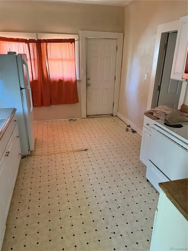 820 E 10th ST, Pueblo, CO 81001