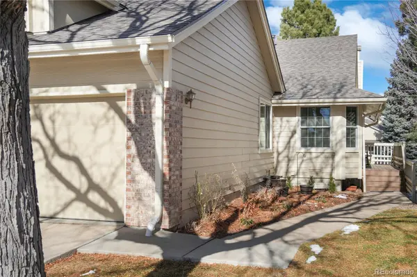 1912 E Phillips DR, Centennial, CO 80122