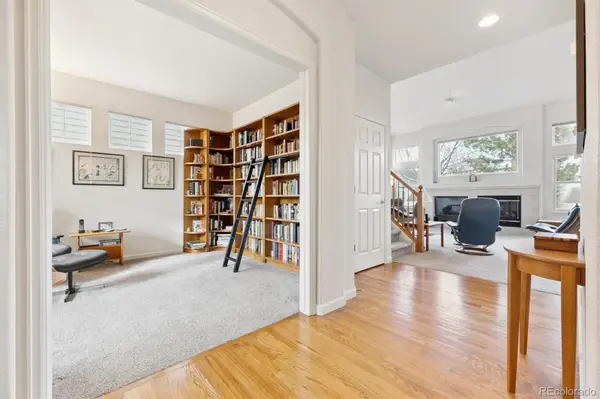 2582 S Troy CT, Aurora, CO 80014