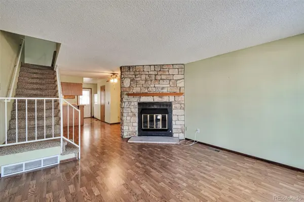6763 S Independence ST, Littleton, CO 80128