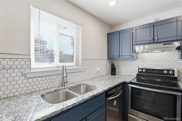 1390 Everett CT #209, Lakewood, CO 80215