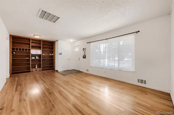 2036 Sherwood LN, Pueblo, CO 81005