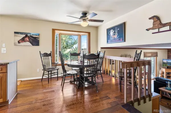 12360 Mesa View RD, Larkspur, CO 80118