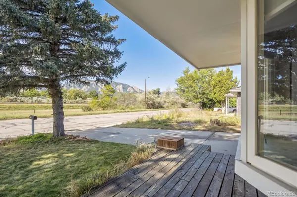 4255 Apache RD, Boulder, CO 80303