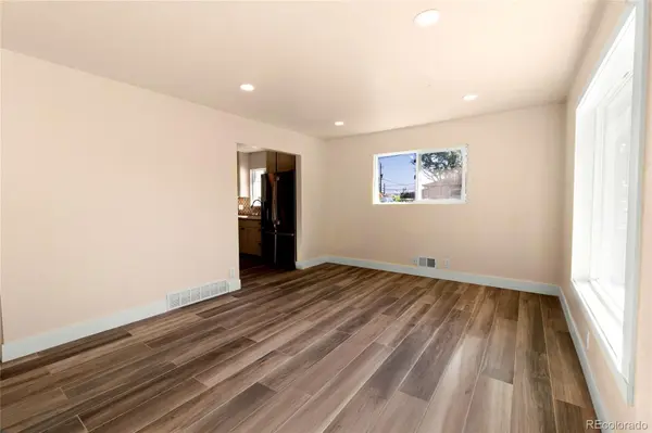 11304 Claude CT, Northglenn, CO 80233