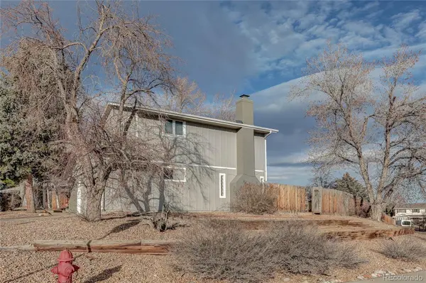 1424 S Simms ST, Lakewood, CO 80232
