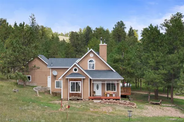 69 Crescent DR, Florissant, CO 80816