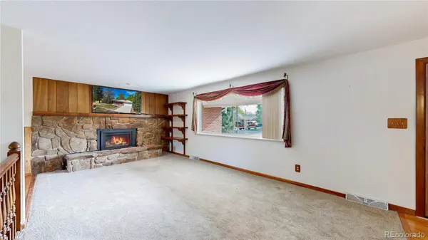 8041 Oak ST, Arvada, CO 80005
