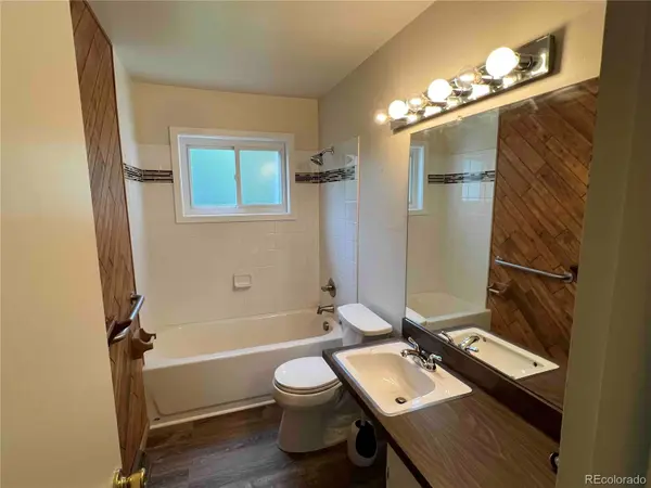 220 Lily LN, Golden, CO 80403