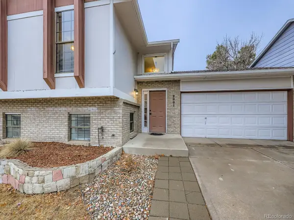 2001 Vineyard DR, Castle Rock, CO 80104
