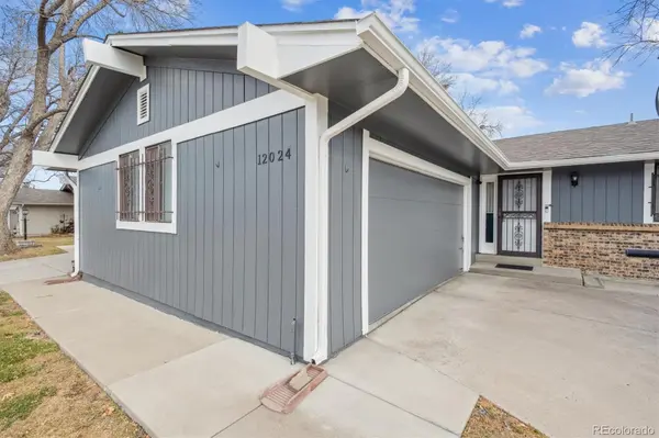 12024 E Maple AVE, Aurora, CO 80012