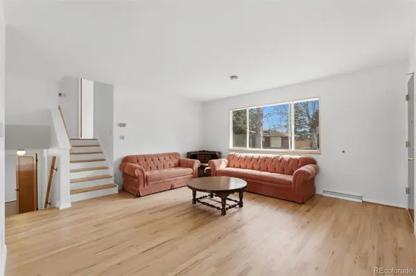 323 S Robb WAY, Lakewood, CO 80226