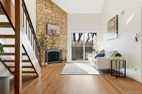 433 Wright ST #304, Lakewood, CO 80228
