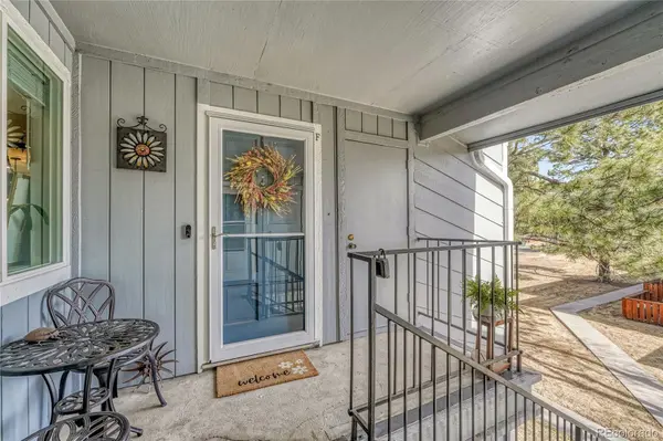 2220 E Geddes AVE #F, Centennial, CO 80122
