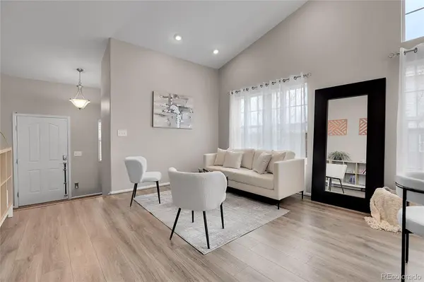 4912 S Fultondale WAY, Aurora, CO 80016