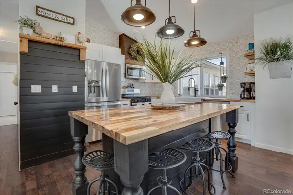 45523 Sun Country DR, Elizabeth, CO 80107