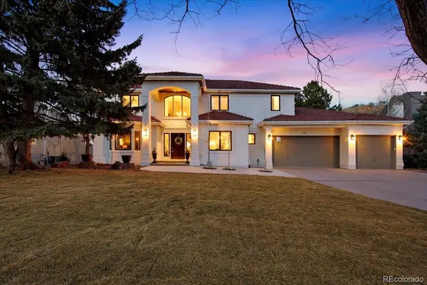 36 Lark Bunting LN, Littleton, CO 80127