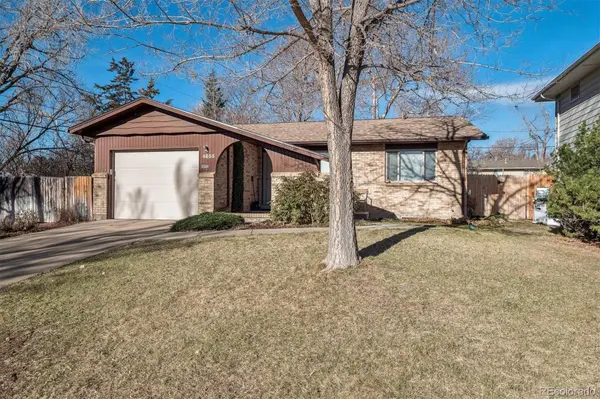 4655 S Knox CT, Englewood, CO 80110